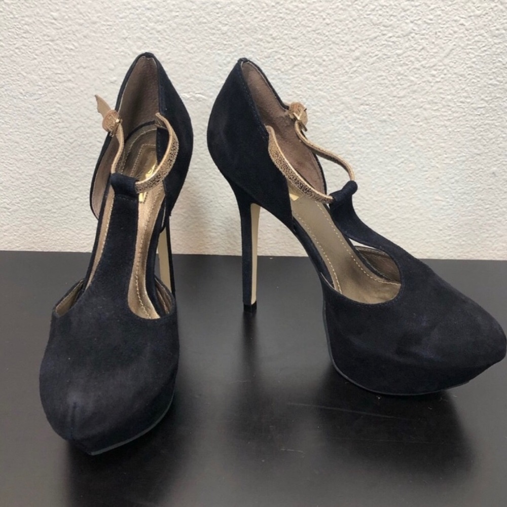 Report Signature Black Leather Gold High Heels